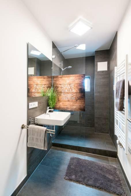 Exklusive Design Erlebnisferienwohnung باد ووريشهوفن المظهر الخارجي الصورة